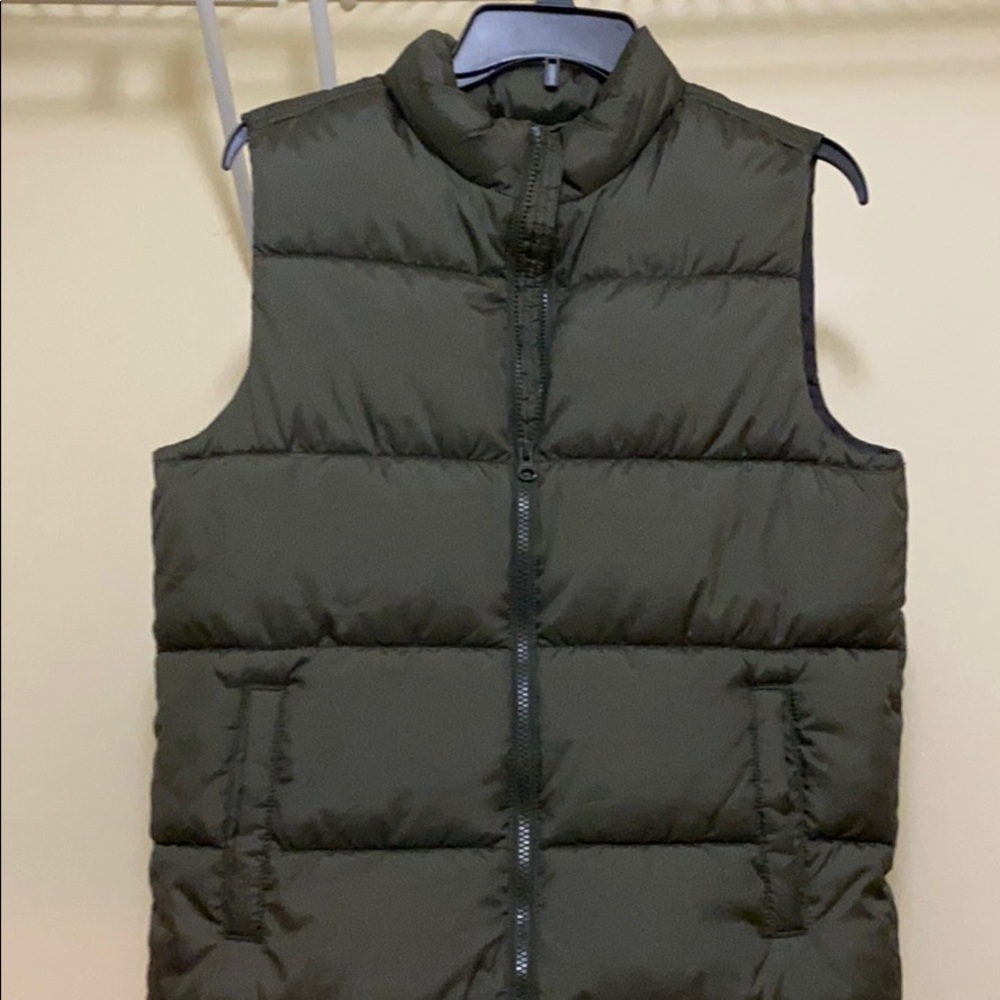 Old Navy bubble vest